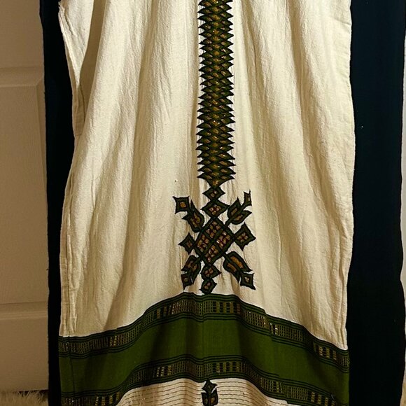 Ethiopian Cotton Gown/Robe - Picture 1 of 2